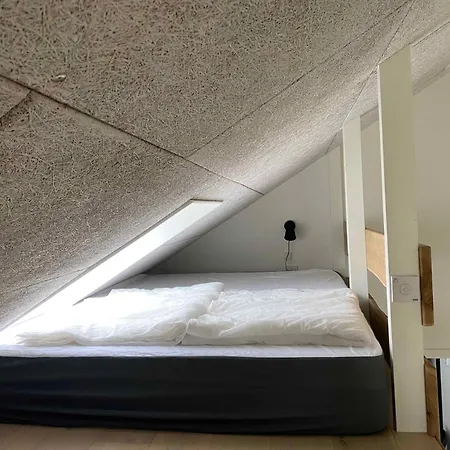 Modern Close To The Semesterbostad