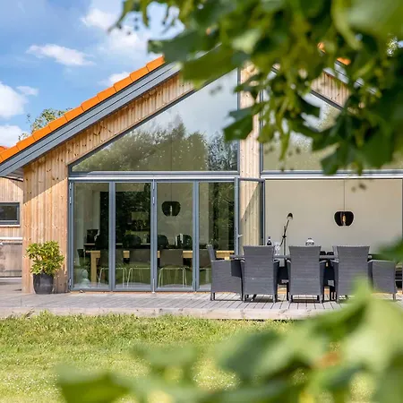Holiday home Modern Close To The *