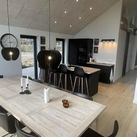 Holiday home Modern Close To The *